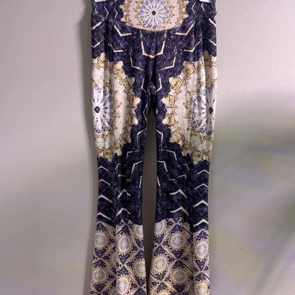 Women's Multicolor Patterned Pants